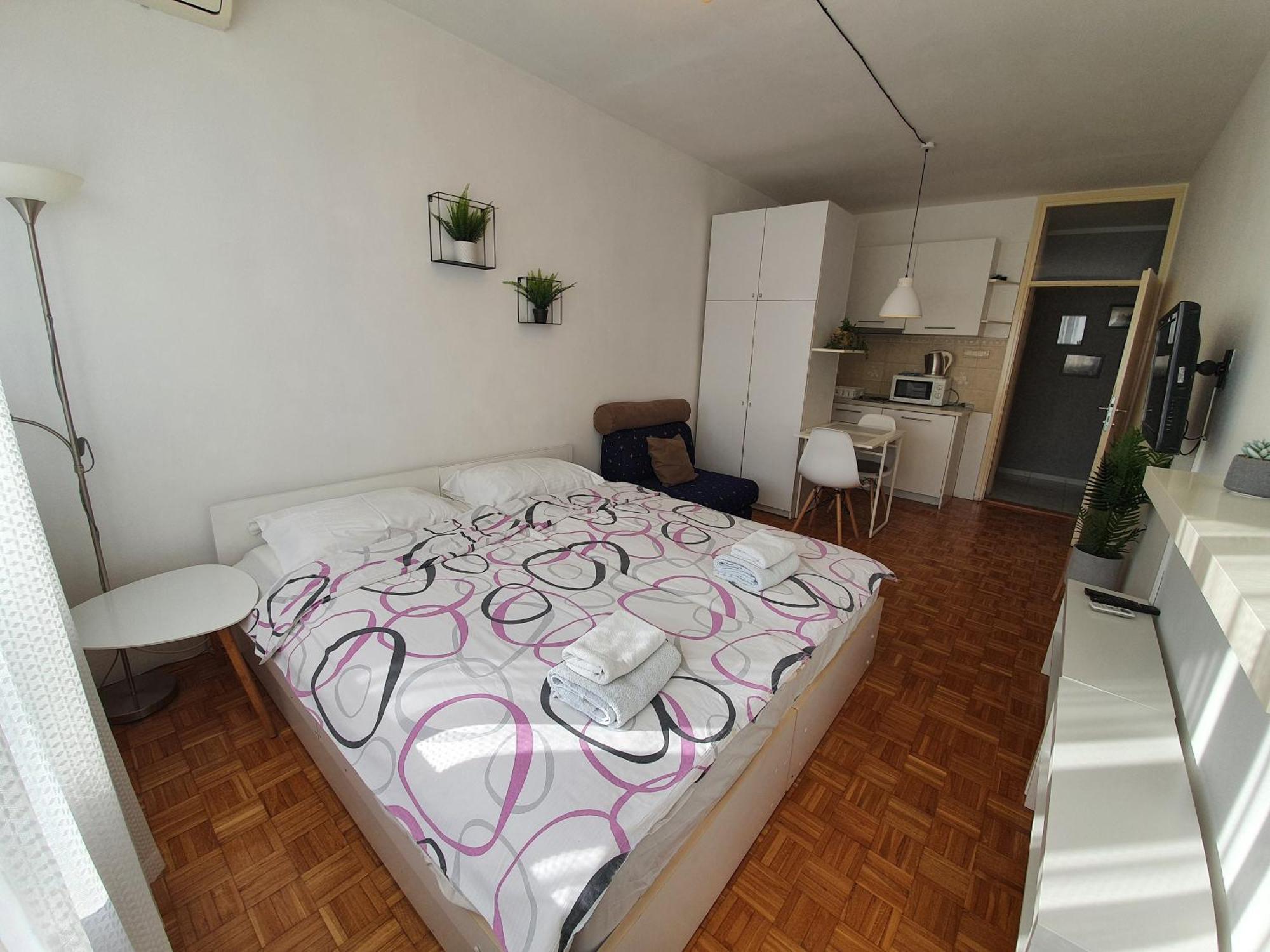 Stay In Apartments Beograd Værelse billede