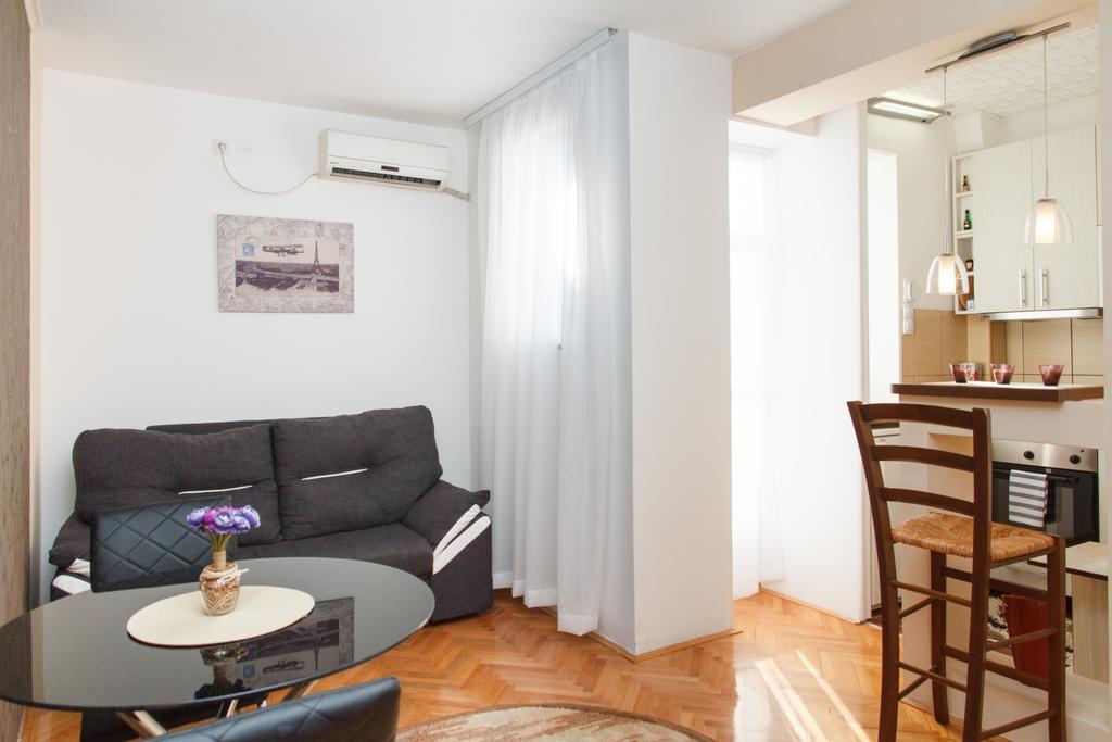 Stay In Apartments Beograd Værelse billede