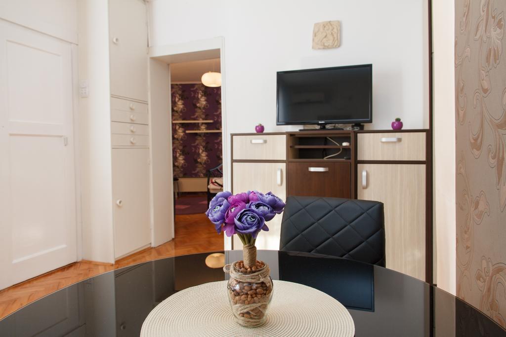 Stay In Apartments Beograd Værelse billede